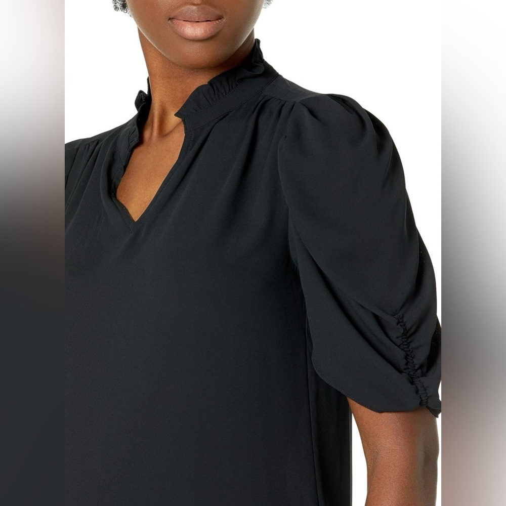 Lark & Ro Women's Georgette Half Sleeve Ruffle Neck Woven Blouse Black Size M - Picture 3 of 9